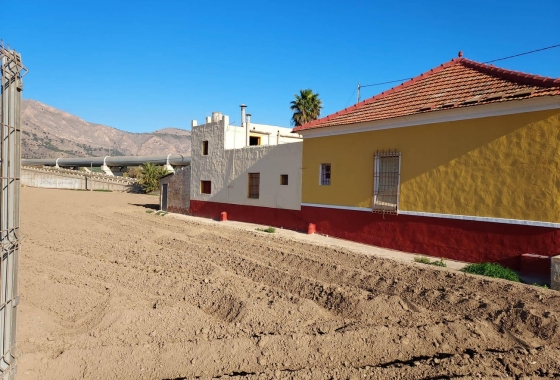 Herverkoop - Finca - Orihuela - Desamparados