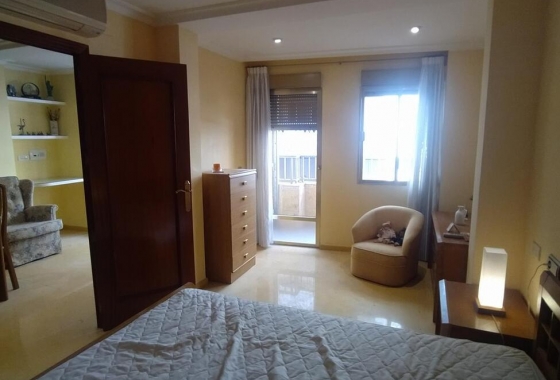 Herverkoop - Appartement / flat - Torrevieja - PLAYA DEL CURA - CENTRO