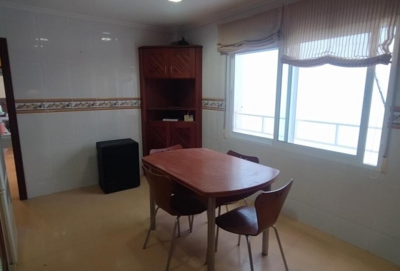 Herverkoop - Appartement / flat - Torrevieja - PLAYA DEL CURA - CENTRO