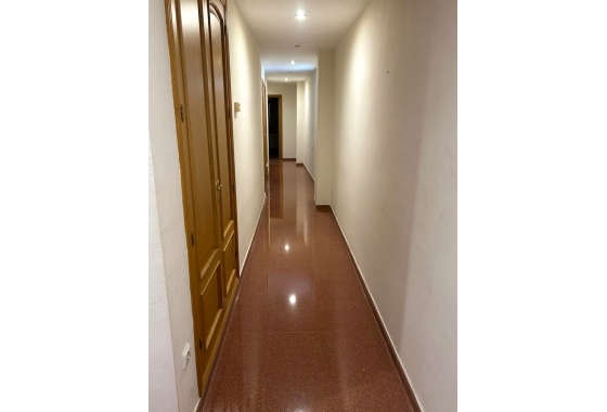 Herverkoop - Appartement / flat - Villena - Inland