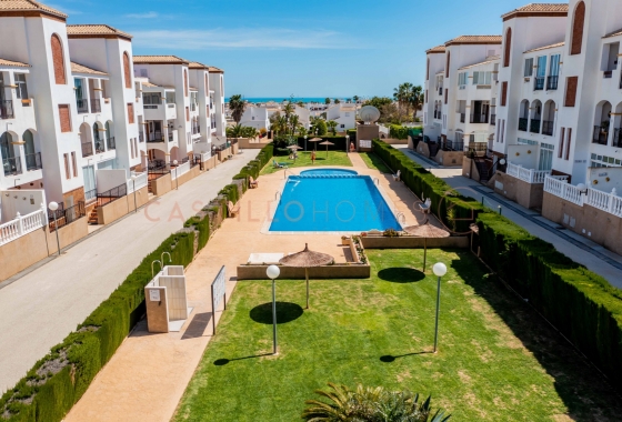 Herverkoop - Villa - Orihuela Costa - Punta Prima