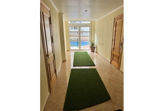 Herverkoop - Appartement / flat - Torrevieja - Centro