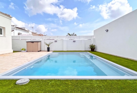 Herverkoop - Villa - Torrevieja - Costa Blanca