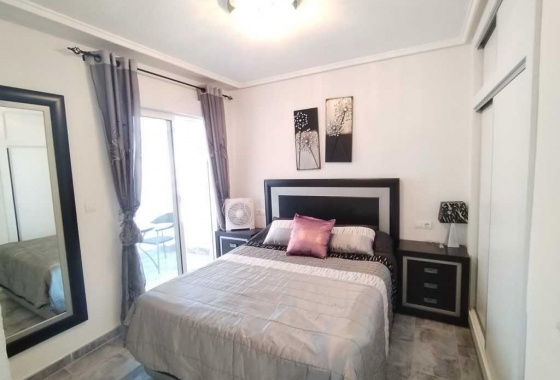 Herverkoop - Appartement / flat - Torrevieja - Los Frutales