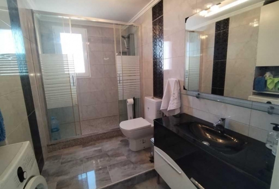 Herverkoop - Appartement / flat - Torrevieja - Los Frutales