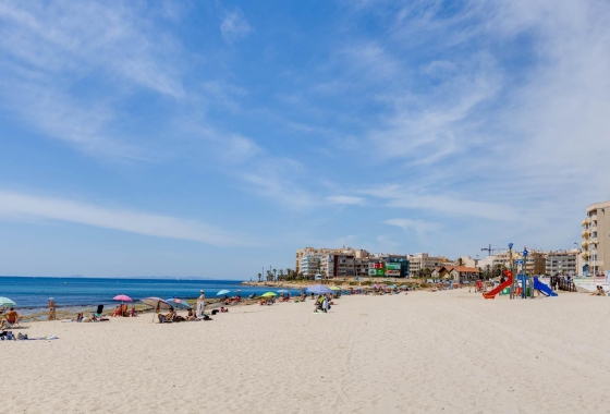 Herverkoop - Herenhuis - Torrevieja - Playa de los Locos