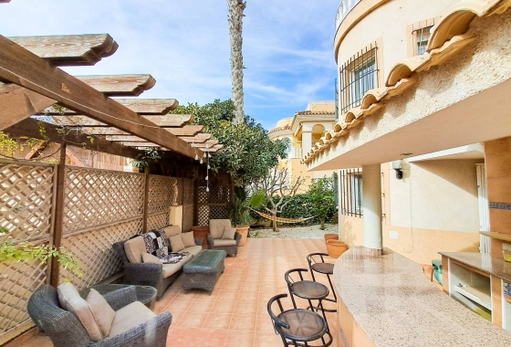 Herverkoop - Villa - Orihuela Costa - Altos De Campoamor