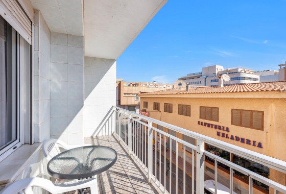 Herverkoop - Appartement / flat - Torrevieja - Estacion De Autobuses