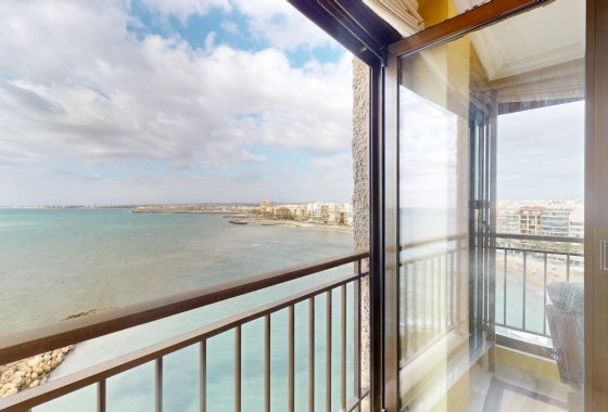 Herverkoop - Appartement / flat - Torrevieja - Playa del Cura