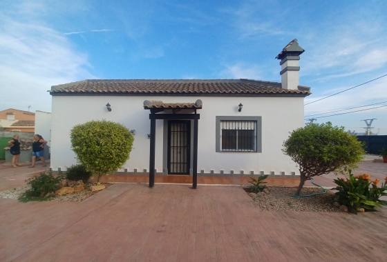 Herverkoop - Villa - Cueves De Marin - Inland