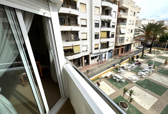 Herverkoop - Appartement / flat - Torrevieja - Centro