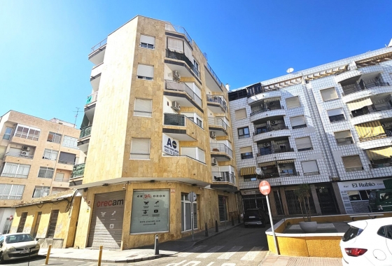 Herverkoop - Appartement / flat - Torrevieja - Centro