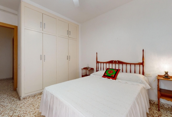 Herverkoop - Appartement / flat - Torrevieja - Playa del Cura