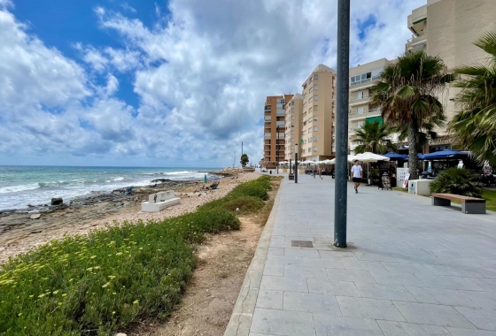 Herverkoop - Appartement / flat - Torrevieja - Playa del Cura