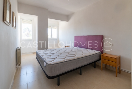 Herverkoop - Appartement / flat - Torrevieja - Urb. Rosaleda