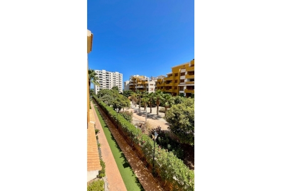 Herverkoop - Appartement / flat - Orihuela Costa - Punta Prima