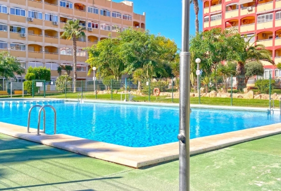 Herverkoop - Appartement / flat - Torrevieja - Costa Blanca