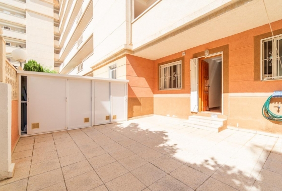 Herverkoop - Appartement / flat - Torrevieja - Nueva Torrevieja