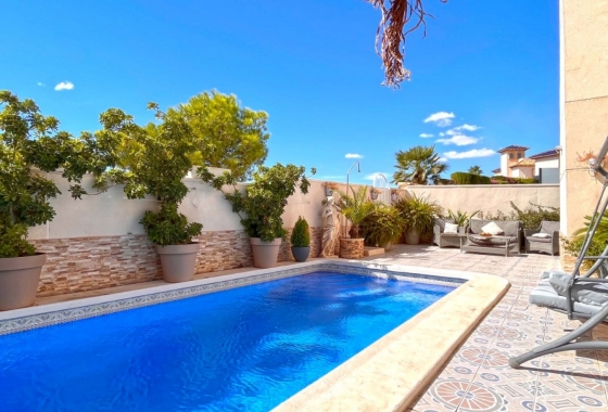 Herverkoop - Villa - Orihuela Costa - Costa Blanca