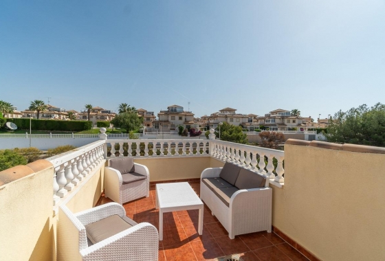 Herverkoop - Villa - Orihuela Costa - La Zenia