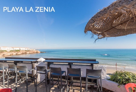 Herverkoop - Villa - Orihuela Costa - La Zenia