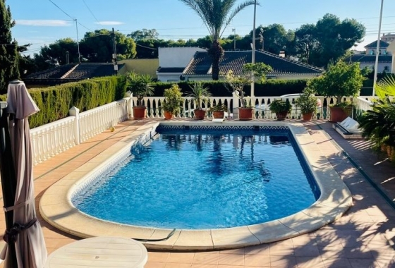 Herverkoop - Villa - Torrevieja - Costa Blanca