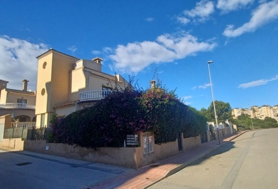 Herverkoop - Villa - Orihuela Costa - Costa Blanca