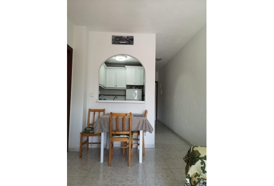 Herverkoop - Appartement / flat - Torrevieja - Estacion De Autobuses