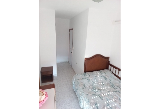 Herverkoop - Appartement / flat - Torrevieja - Estacion De Autobuses