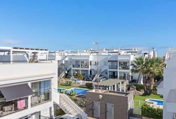 Herverkoop - Bungalow - Torrevieja - Aguas Nueva