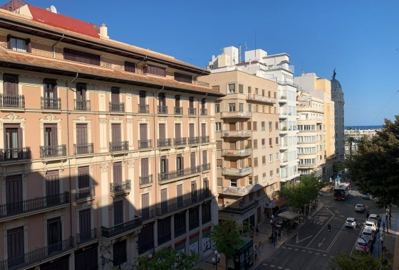 Herverkoop - Appartement / flat - Alicante - Plaza De Toros - Mercado Central