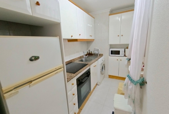 Herverkoop - Appartement / flat - Torrevieja - Estacion De Autobuses