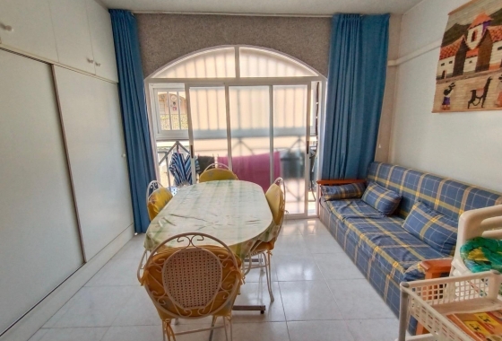 Herverkoop - Appartement / flat - Torrevieja - Estacion De Autobuses