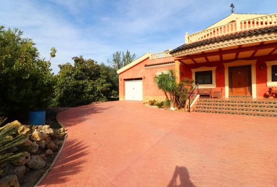 Herverkoop - Villa - Orihuela - La Campaneta