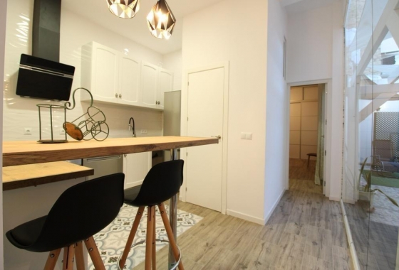 Herverkoop - Appartement / flat - Alicante - Carolinas Bajas