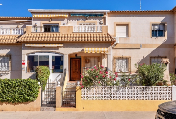 Herverkoop - Bungalow - Torrevieja - aguas nuevas