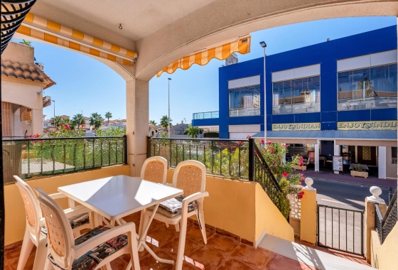 Herverkoop - Bungalow - Torrevieja - aguas nuevas