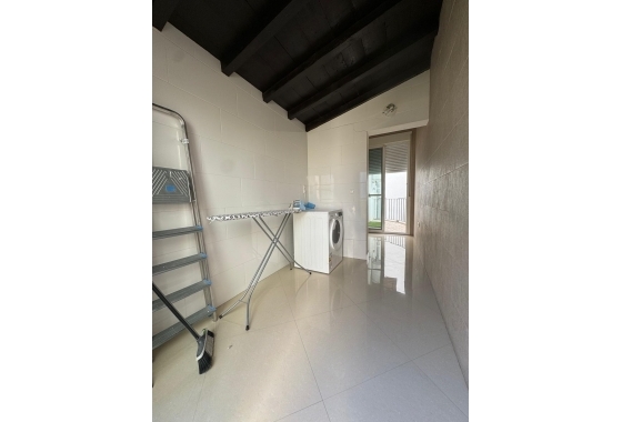 Herverkoop - Appartement / flat - Alicante - Centro