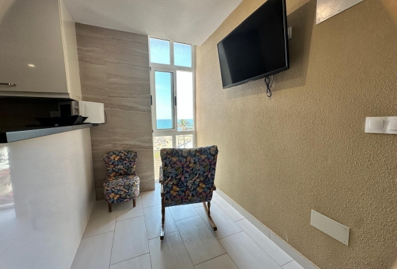 Herverkoop - Appartement / flat - Torrevieja - Paseo Maritimo