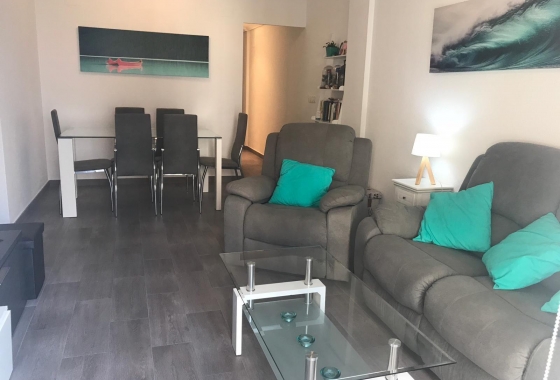 Herverkoop - Appartement / flat - Torrevieja - Centro