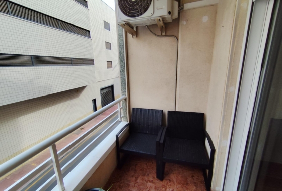 Herverkoop - Appartement / flat - Torrevieja - Estacion De Autobuses