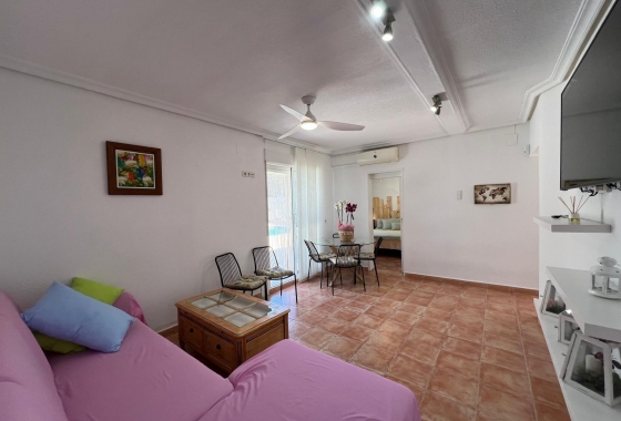 Herverkoop - Villa - Torrevieja - Los Balcones