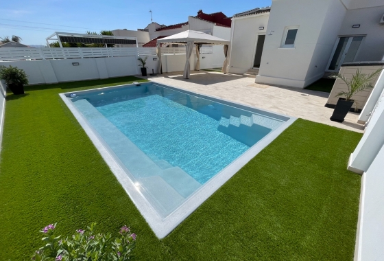 Herverkoop - Villa - Torrevieja - Costa Blanca