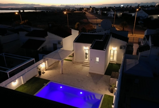 Herverkoop - Villa - Torrevieja - Costa Blanca