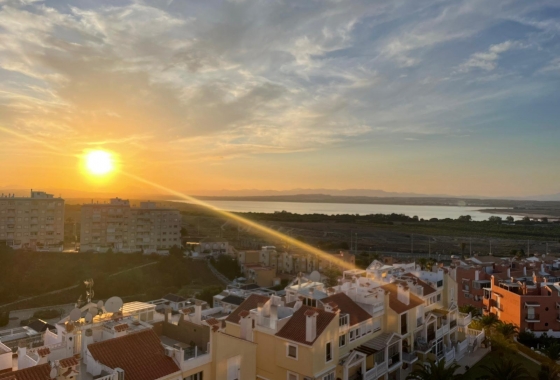 Herverkoop - Appartement / flat - Torrevieja - Torre La Mata