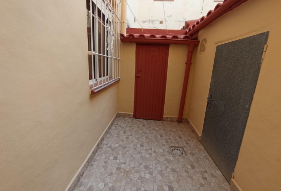 Herverkoop - Appartement / flat - Torrevieja - El Limonar