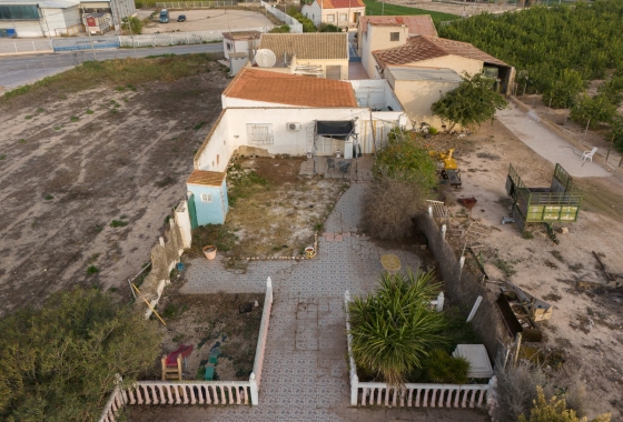 Resale - Finca / Country Property - Orihuela