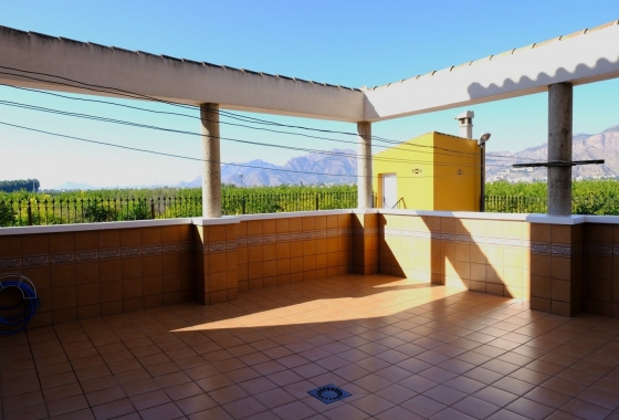 Resale - Finca / Country Property - Orihuela