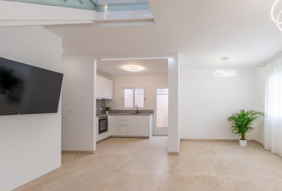 Herverkoop - Villa - Torrevieja - Punta Prima