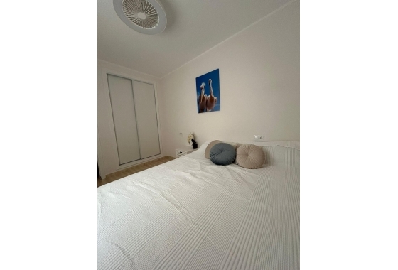 Herverkoop - Appartement / flat - Torrevieja - Playa del Cura